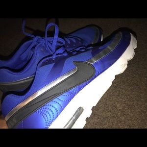 Women’s Nike Air Max Ultra LOTC QS Hyperblue